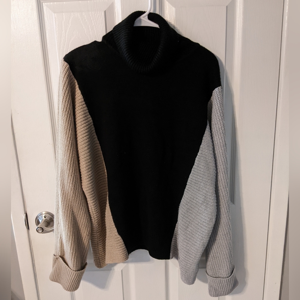 EUC Jones New York Tri-Color Knit Sweater with Large Cuffed Sleeves Size XL